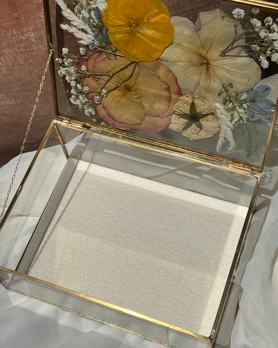 6x8 floral jewelry box with real preserved flowers, beautifully crafted by Happihome.